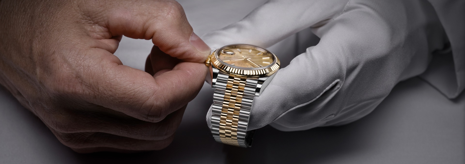 Rolex watch servicing at La Mine d'Or