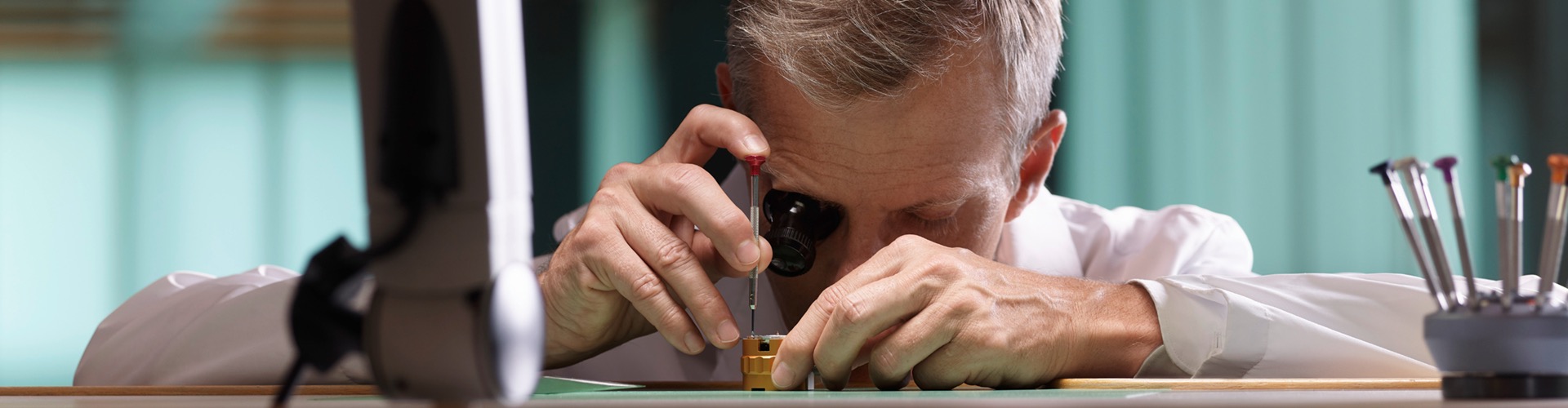 Rolex watch servicing prices at La Mine d'Or